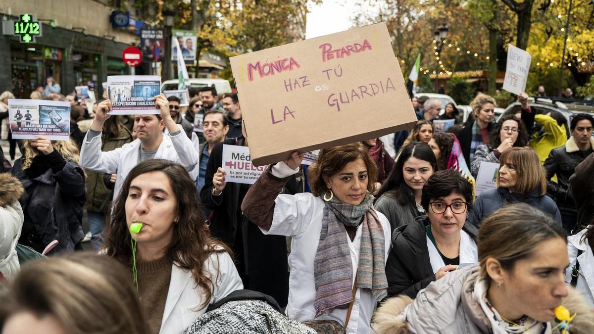 Imagen de la protesta protagonizada por los médicos extremeños.