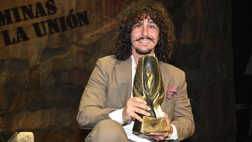 Jesús Corbacho: &quot;Me considero un aficionado, y eso me da la libertad de sentirme libre al cantar&quot;