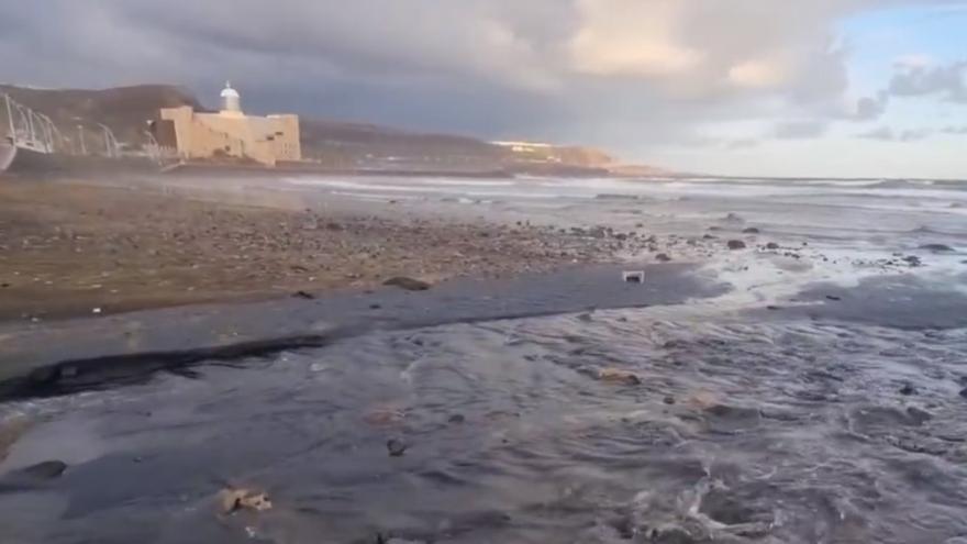 Cielos nublados y temperaturas agradables este lunes en Canarias