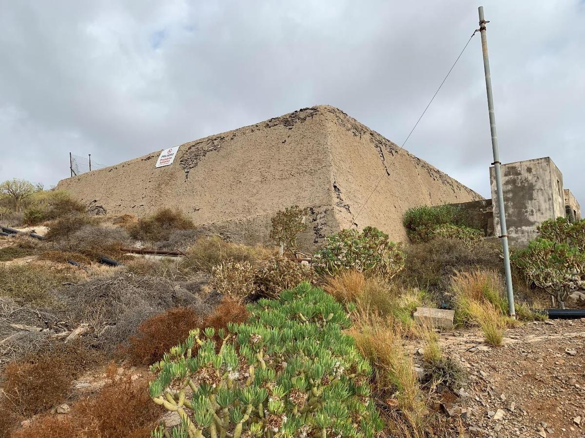 Depósito en Santa Lucía de Tirajana que va a ser adaptado para almacenar agua de consumo humano.