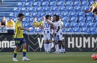 La pesadilla eterna de la UD Las Palmas: adiós indigno y debut, por fin, de dos canteranos (0-1)