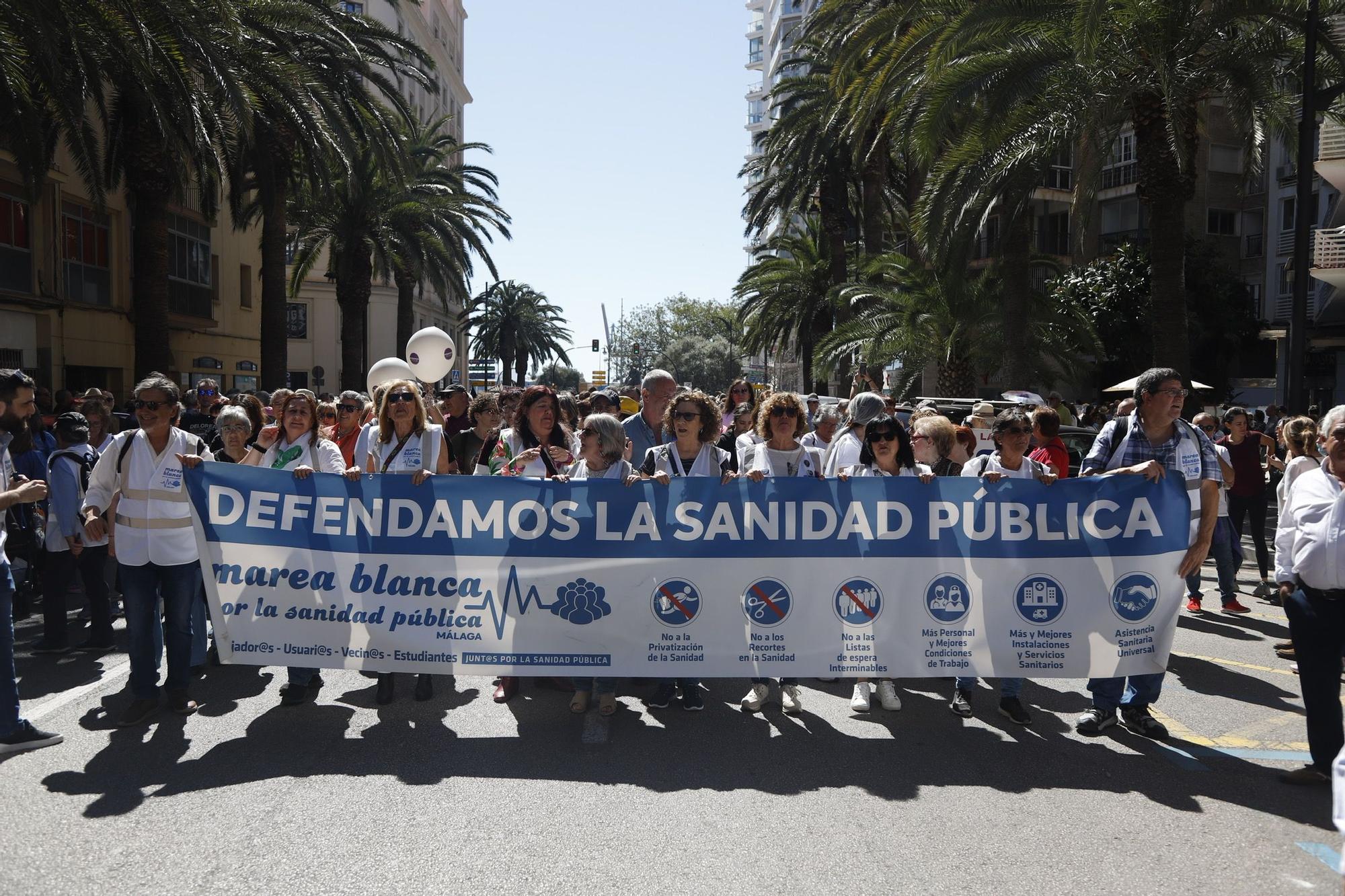 La manifestación en defensa de la Sanidad pública reúne a más de 7.000 personas en Málaga