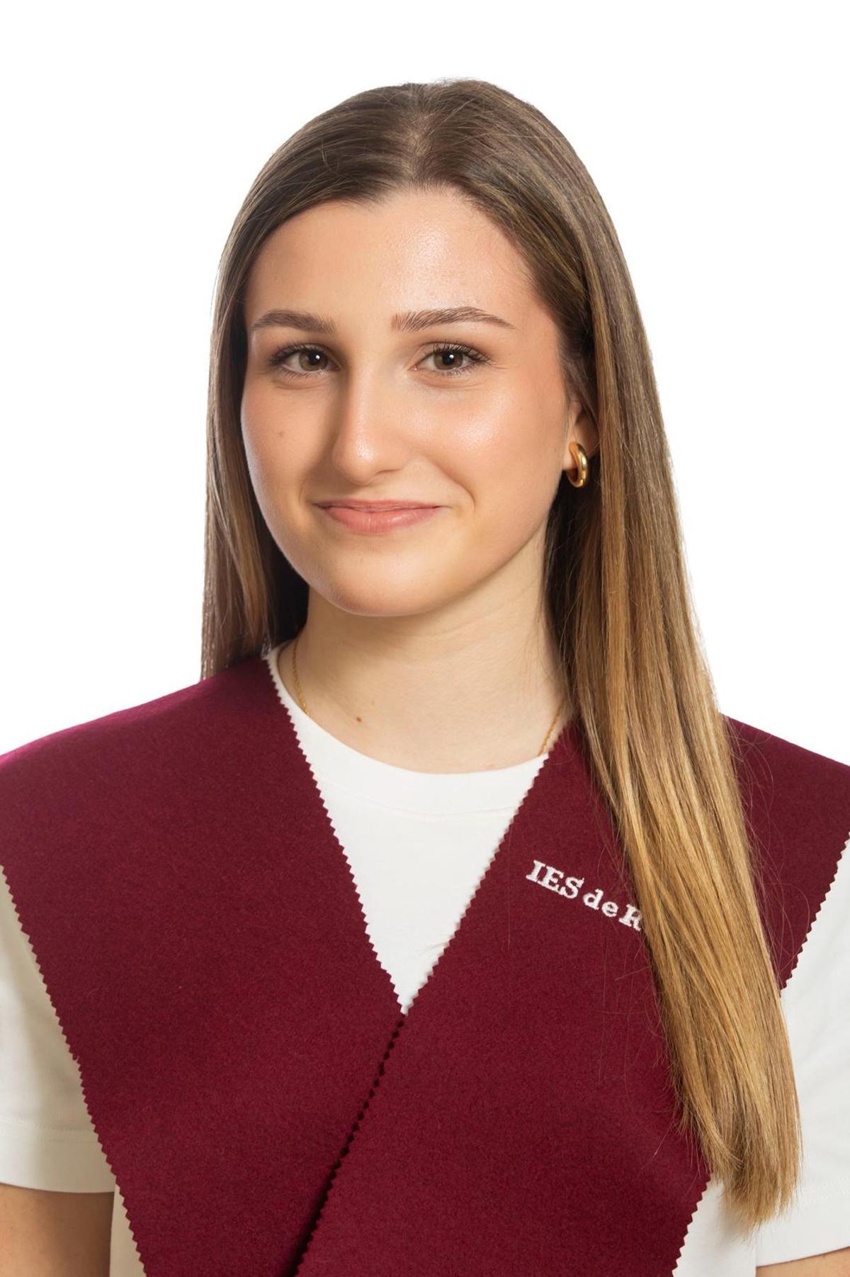 Sofía Ferrer-Alumna del IES Rodeira con 12,380 de nota media