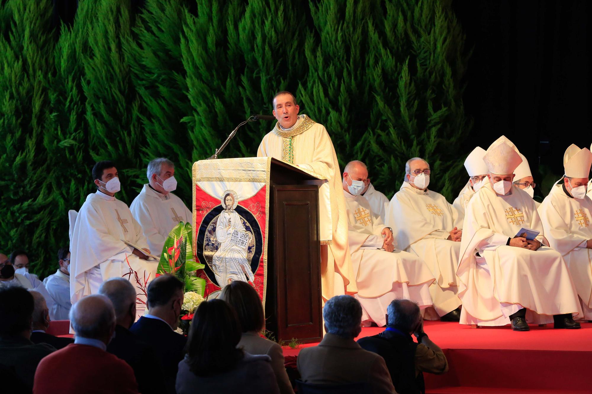 Ordenación del obispo en el Recinto Ferial