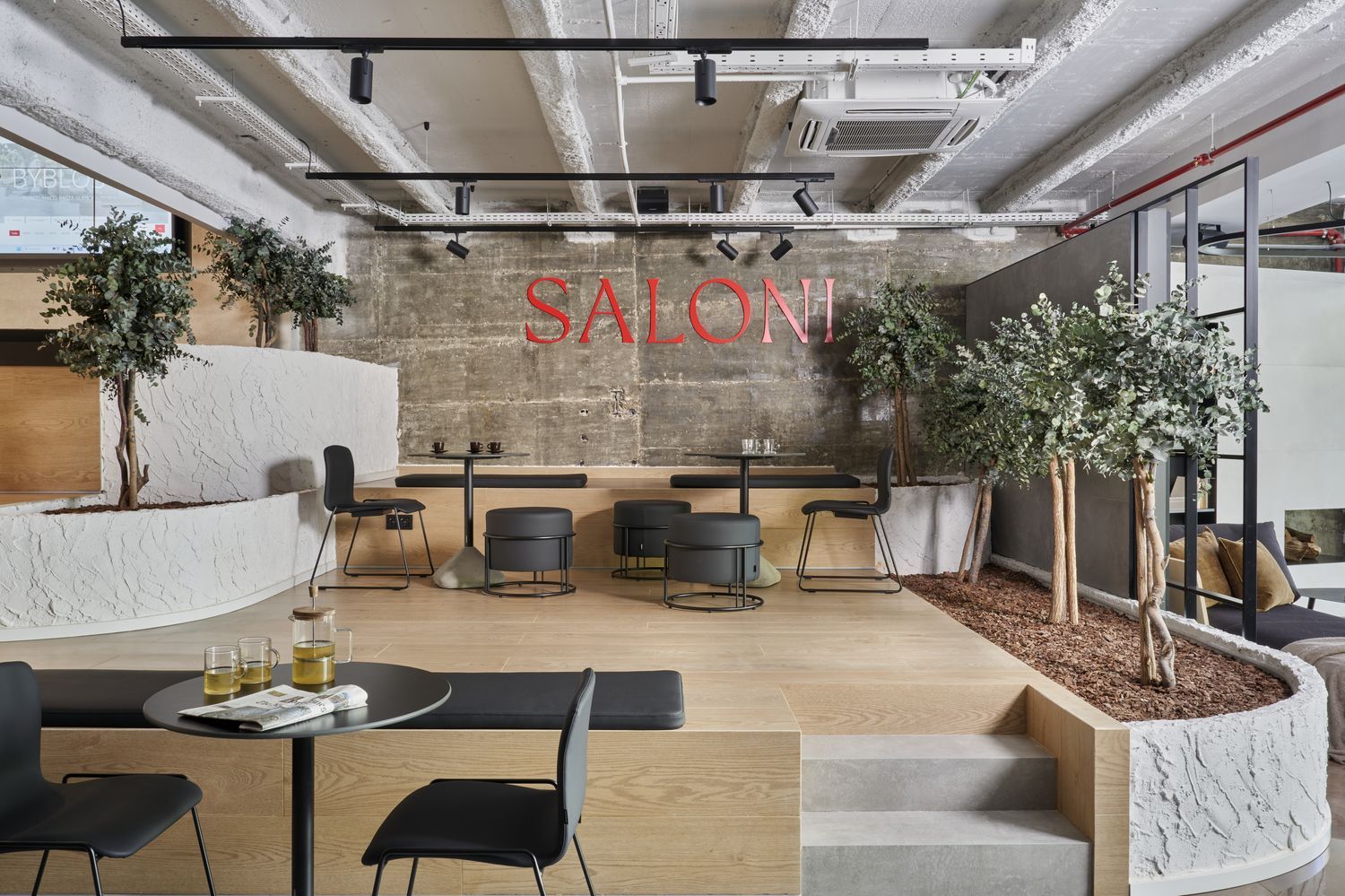 Saloni inaugura por todo lo alto su nueva tienda en Madrid