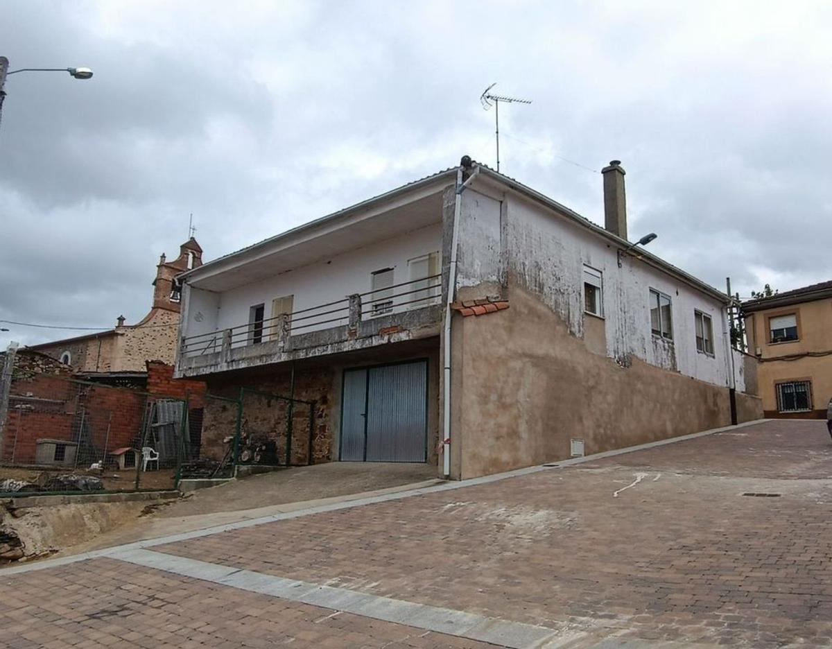 Sarracín adecuará una docena de viviendas para familias y jóvenes | CH. S.