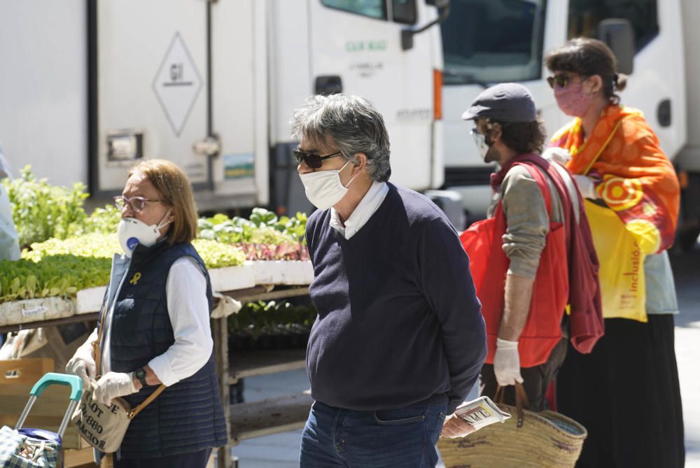 Imatges: EL mercat de Girona en un dissabte de confinament