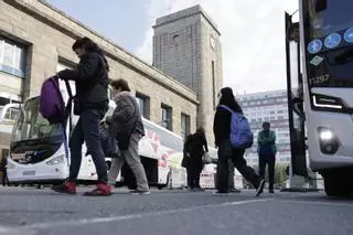 CCOO y UGT convocan siete jornadas de paros en el transporte por carretera