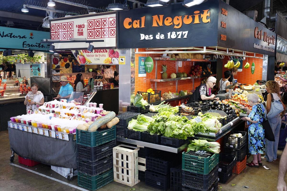 Barcelona destinarà més de 100 milions a completar la reforma de 9 mercats pendents: de la Boqueria a Canyelles i  Galvany