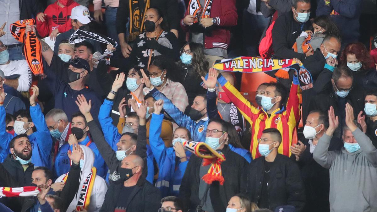 Muestra de la grada de Mestalla