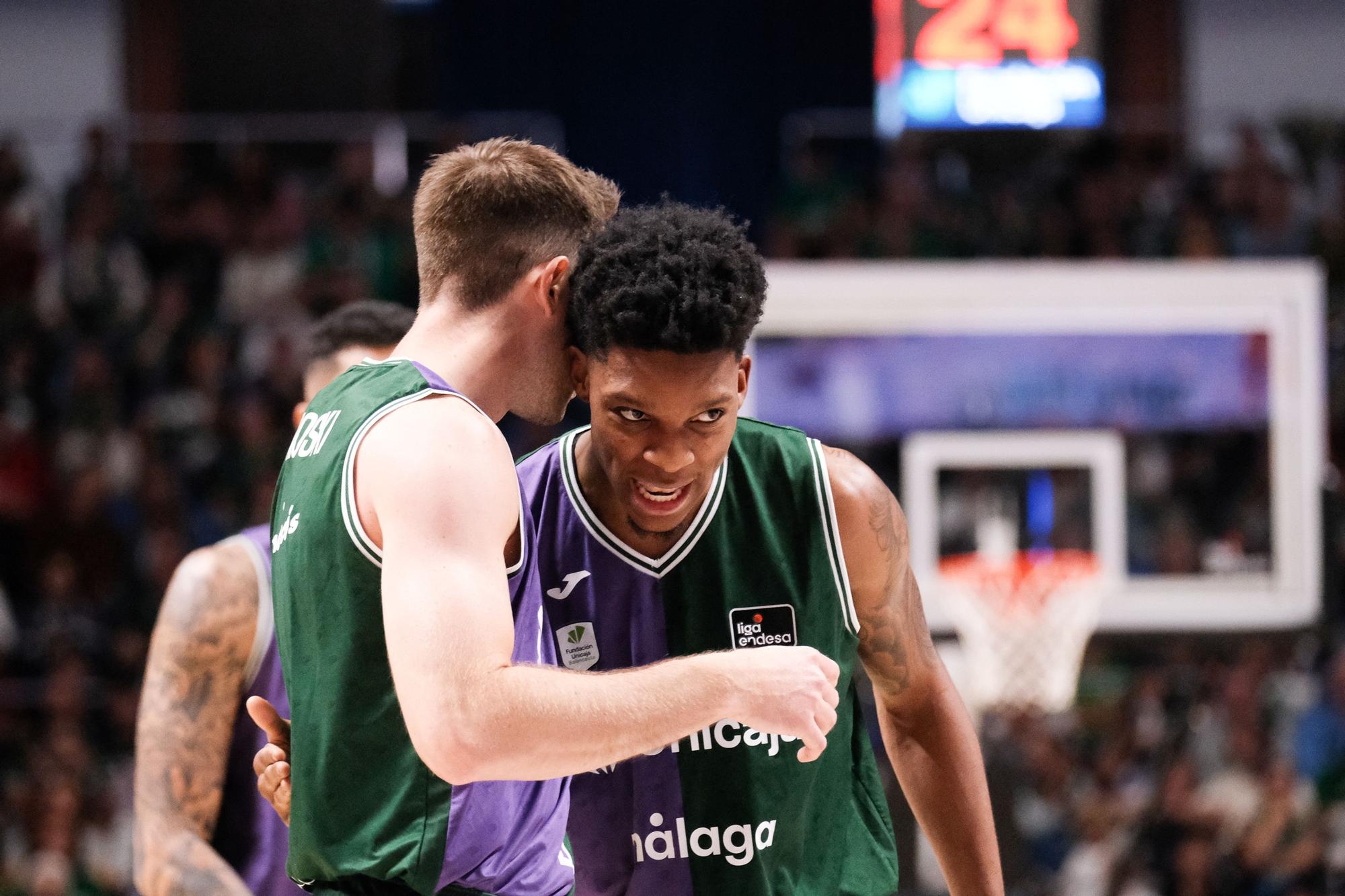 13/4/24 - Malaga - Palacio Deportes Jose Maria Martin Carpena.  Basquetbol LIGA ACB UNICAJA vs ZARAGOZA :  (Fotografía: Gregorio Marrero / La Opinion)