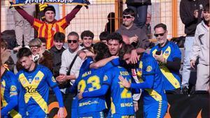 Celebración del segundo gol de la UE Sant Andreu
