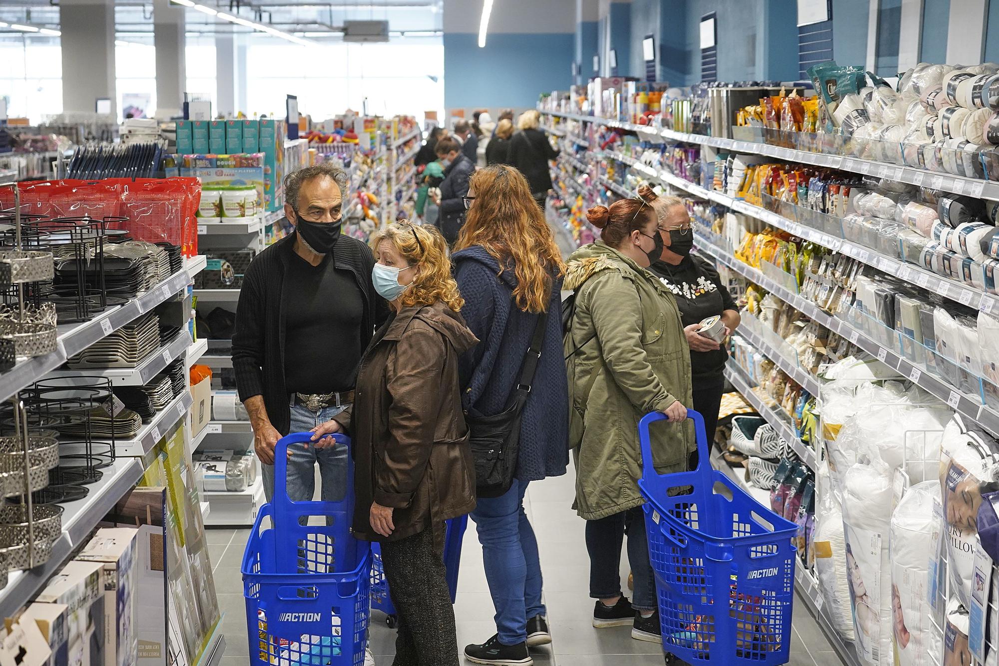 Inauguració de la nova botiga d'Action de Girona