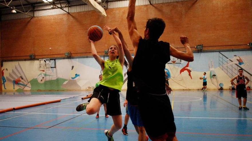 &quot;Wish you were beer&quot; se lleva el Torneo 3x3 de las Ferias y Fiestas de San Pedro