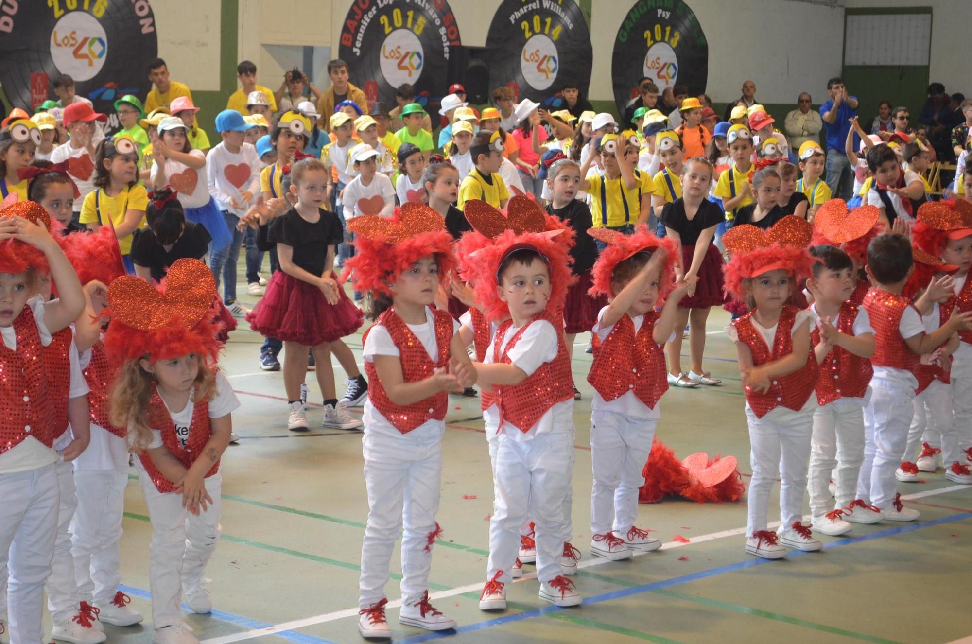 GALERÍA | El colegio Virgen de la Vega de Benavente y su fiesta