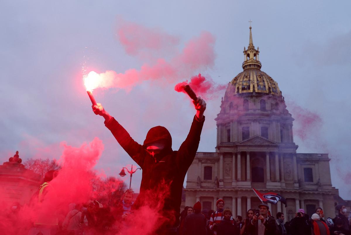 Segundo día de huelgas y manifestaciones en Francia