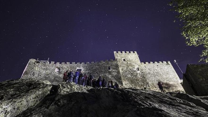 Montánchez, al filo de las estrellas