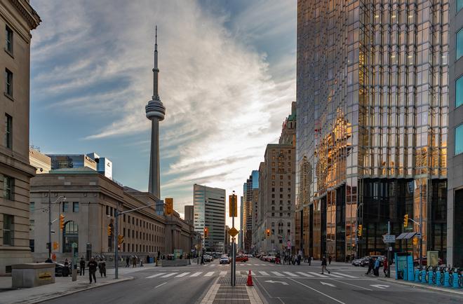 La CN Tower es el mejor punto de referencia de Toronto.