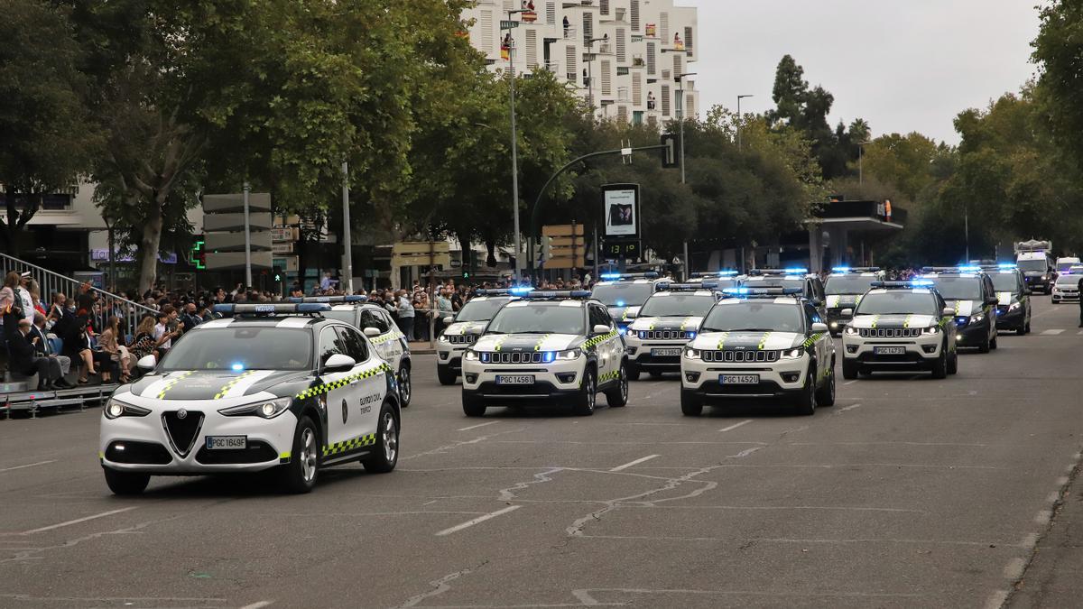 Parada militar y desfile de la Guardia Civil en Córdoba