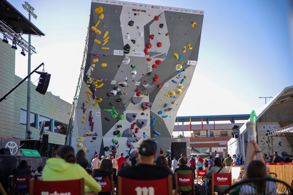 Muro de competición en 'Climbing Madrid'