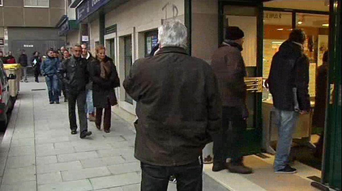 L’atur registrat supera els 4.833.000 persones