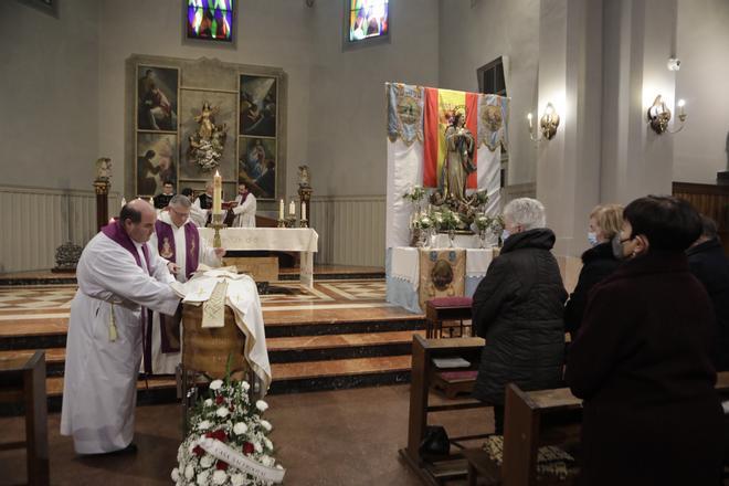 El funeral de "Don Manuel", Manuel Prieto, sacerdote en Laviana 36 años