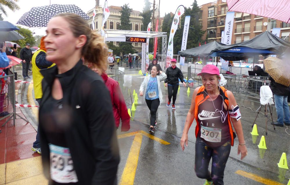 Llegada IV Carrera de la Mujer en Murcia (II)