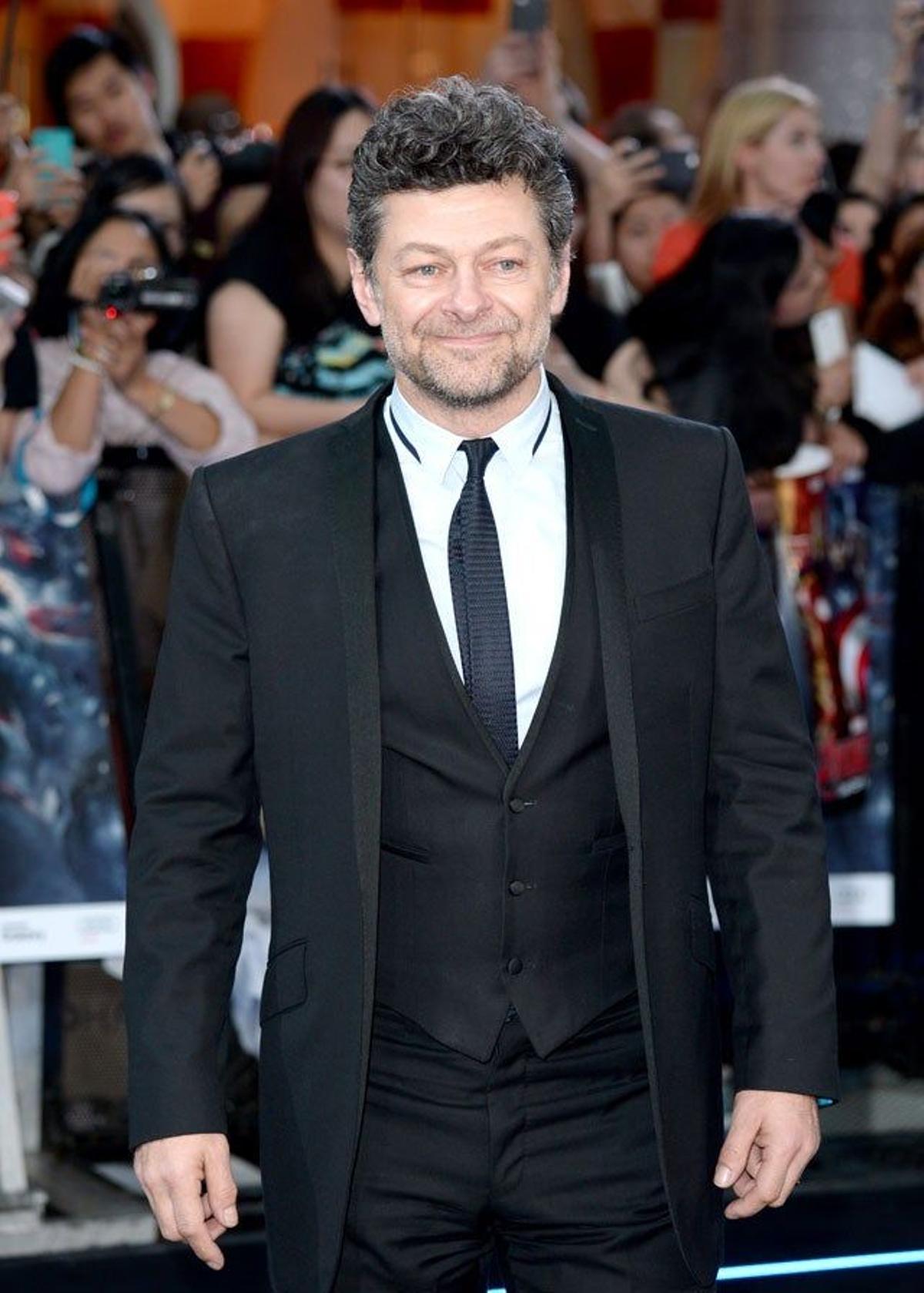 Andy Serkis en el estreno londinense de 'Los Vengadores: la era de Ultrón'