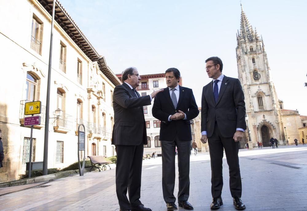 Reunión de presidentes en Oviedo