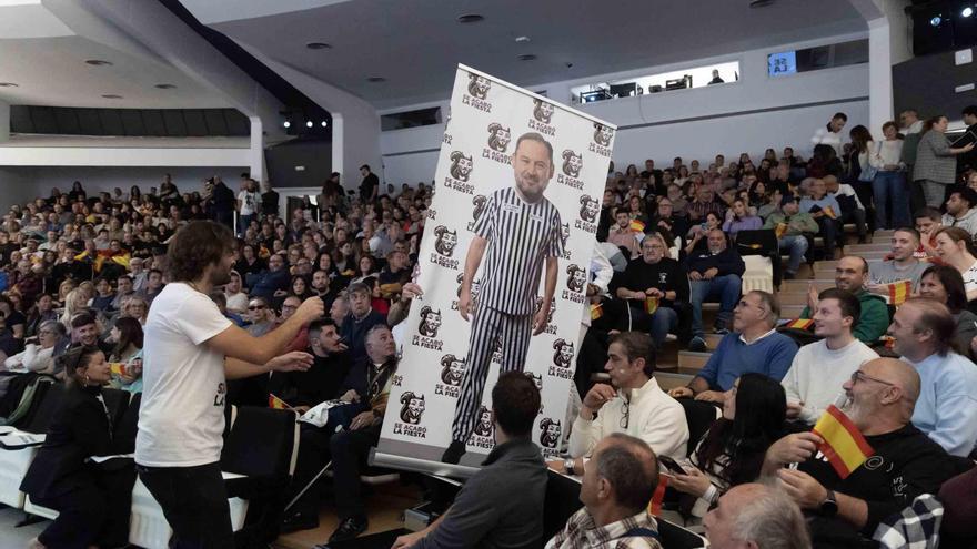 Mitin de Alvise en Alicante Mitin de Alvise en Alicante