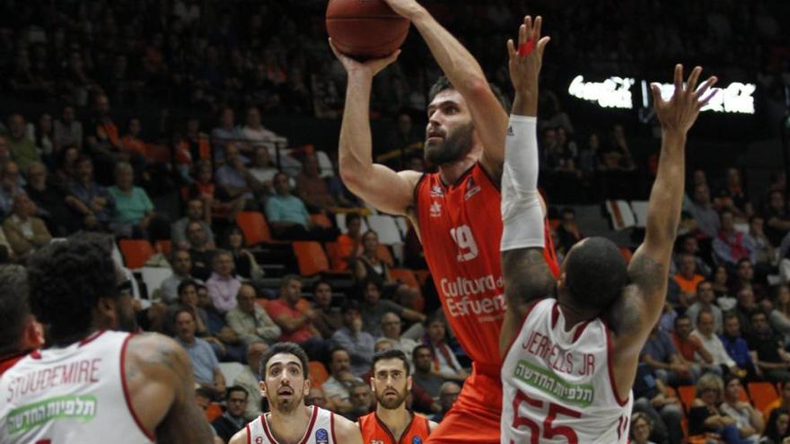 El Valencia Basket golpea primero