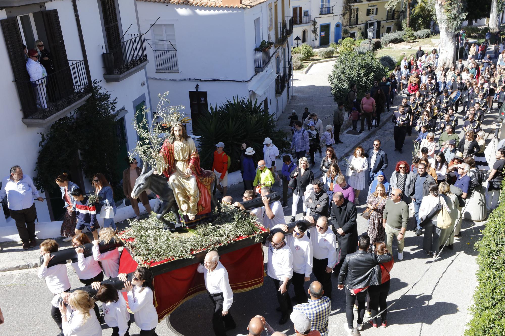 Mira aquí todas las fotos del Domingo de Ramos en Ibiza - Diario de Ibiza