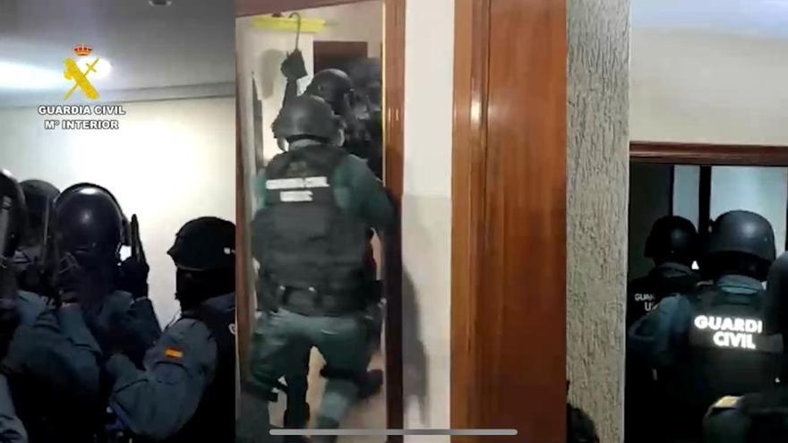 Operación Balrog Guardia Civil Golpe a la mafia de los cazafacturas