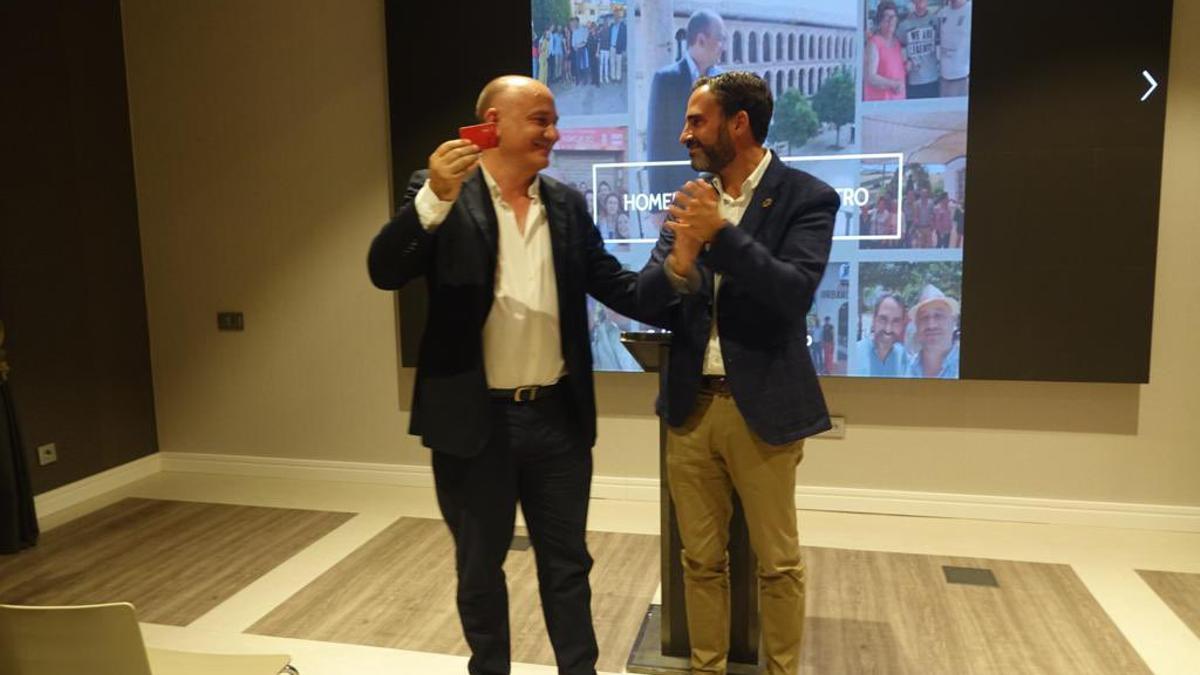 Francisco Cañestro y Dani Pérez, durante el reciente homenaje al primero en Ronda.