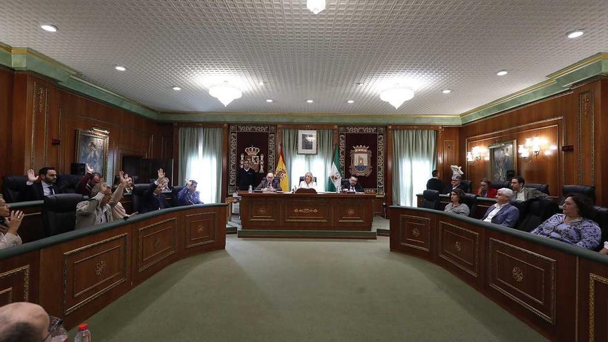 Los grupos políticos presentan sus mociones para el próximo pleno