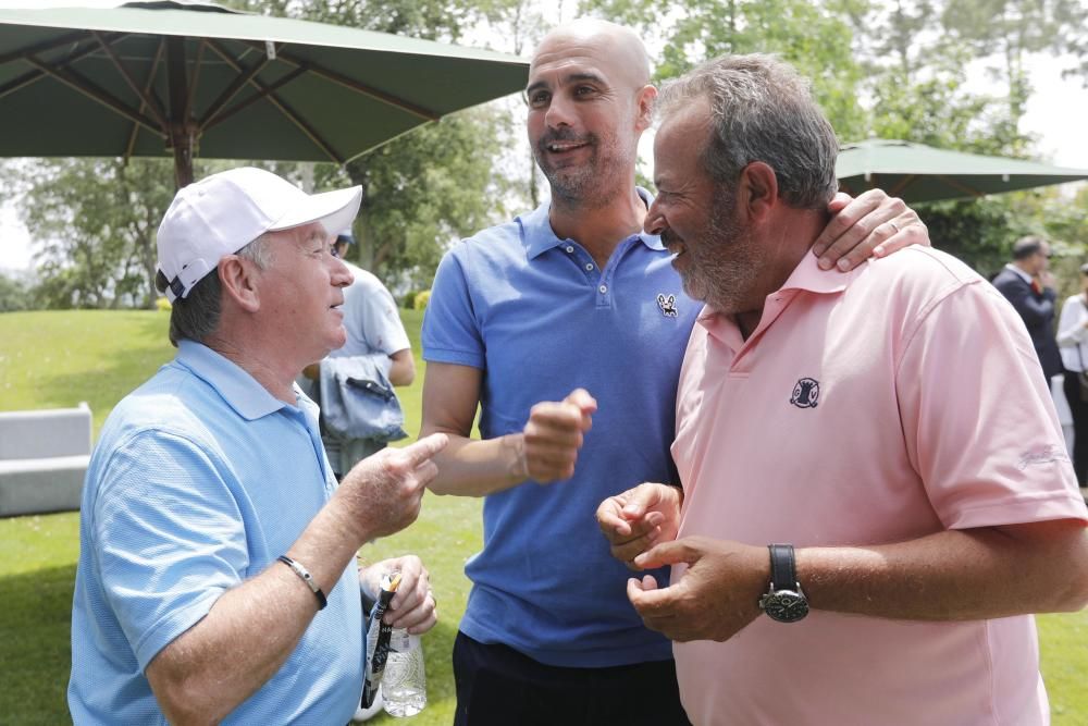 Guardiola i altres exfutbolistes disputen el torneig de golf a Caldes de Malavella