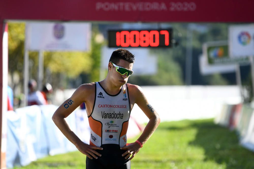 Los favoritos cumplen en el Campeonato de España de Triatlón Sprint en Pontevedra