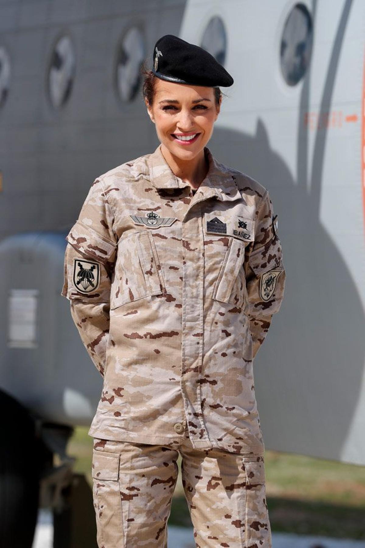 Paula Echevarría se viste de militar para la presentación de 'Los Nuestros 2'
