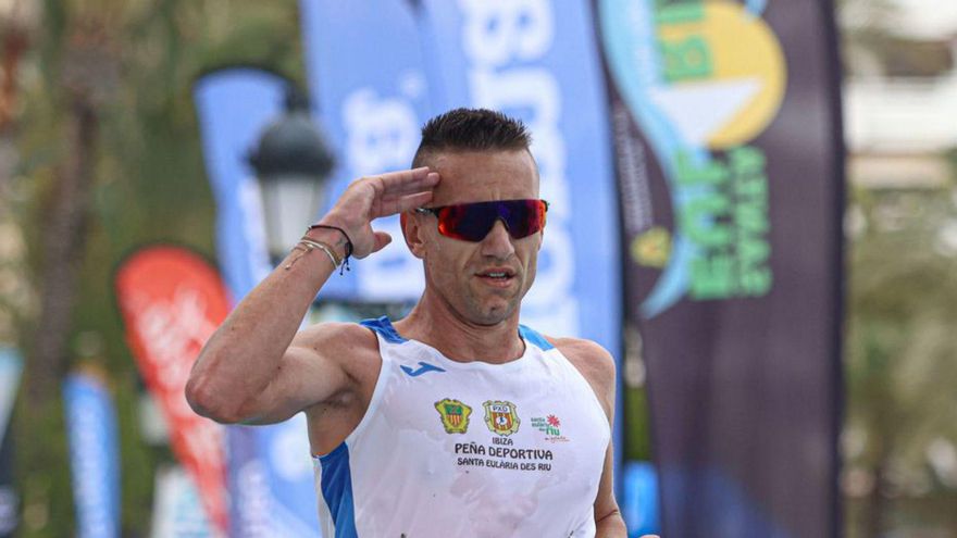 La pareja Guirado-Castro triunfa en el 12K