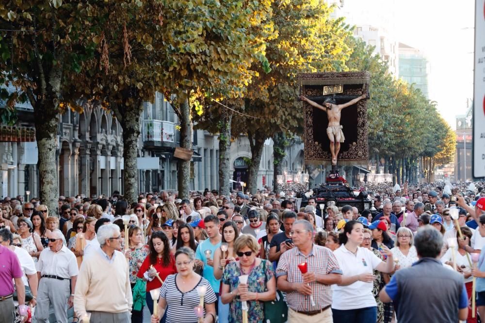 Pasión infinita por el Cristo de la Victoria en Vigo