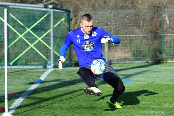 El Dépor entrena sin Dani Giménez para Alcorcón