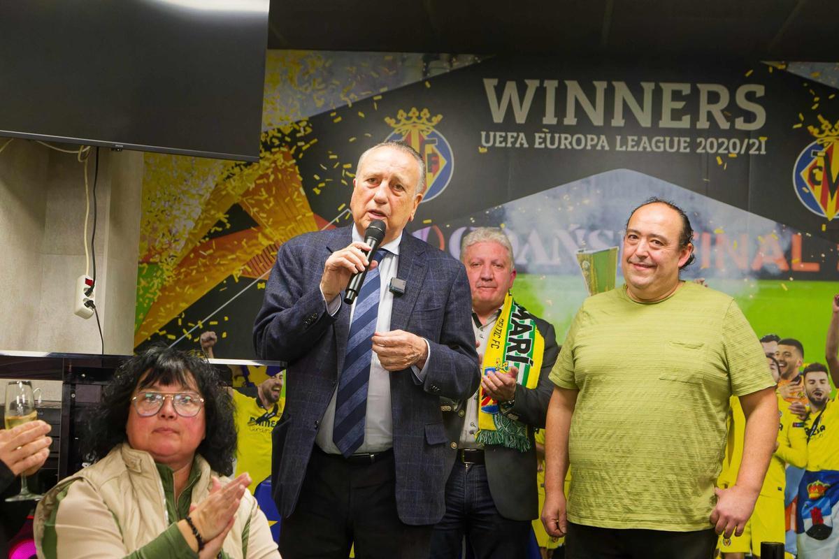 Galería | El Villarreal realiza el tradicional brindis por la permanencia