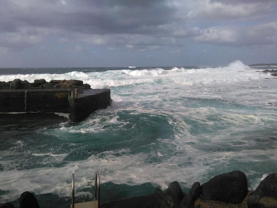 Aviso amarillo en Lanzarote por viento y oleaje