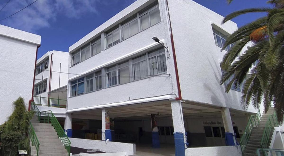 Instalaciones del colegio de Valverde.