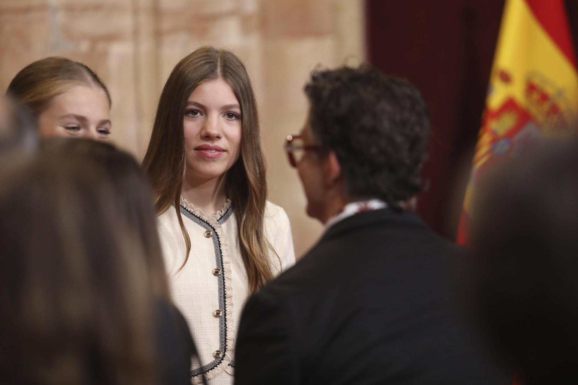 EN IMÁGENES: Personalidades, políticos y premiados se dan cita en el hotel de la Reconquista antes de la ceremonia de entrega de los Premios "Princesa"