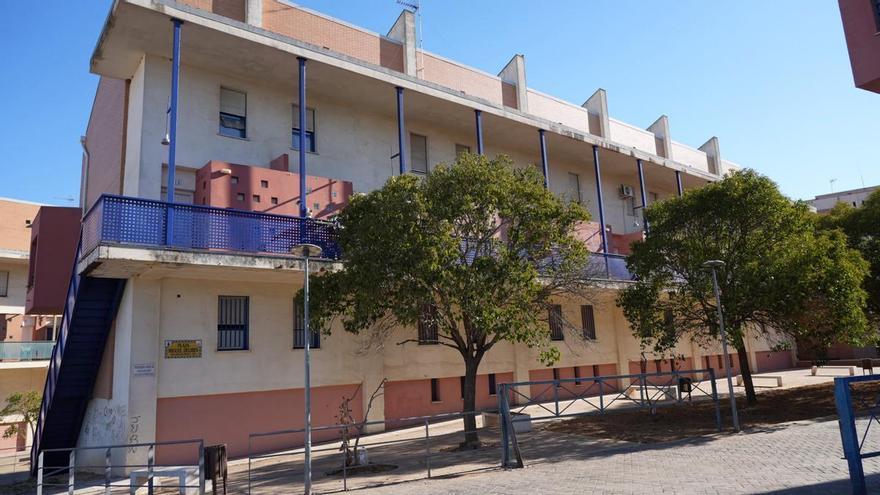 La Junta de Extremadura gestiona casi 2.500 viviendas públicas en Badajoz y rozan el 100% de ocupación