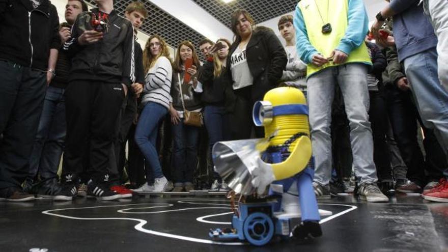 IV Concurso de robots de la Universidad de Vigo