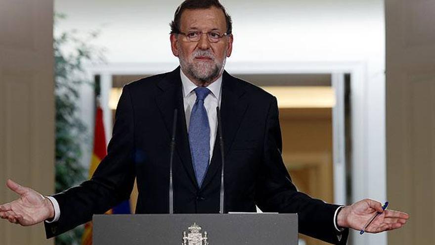 Rajoy: &quot;En el 2015 la economía despegará definitivamente&quot;