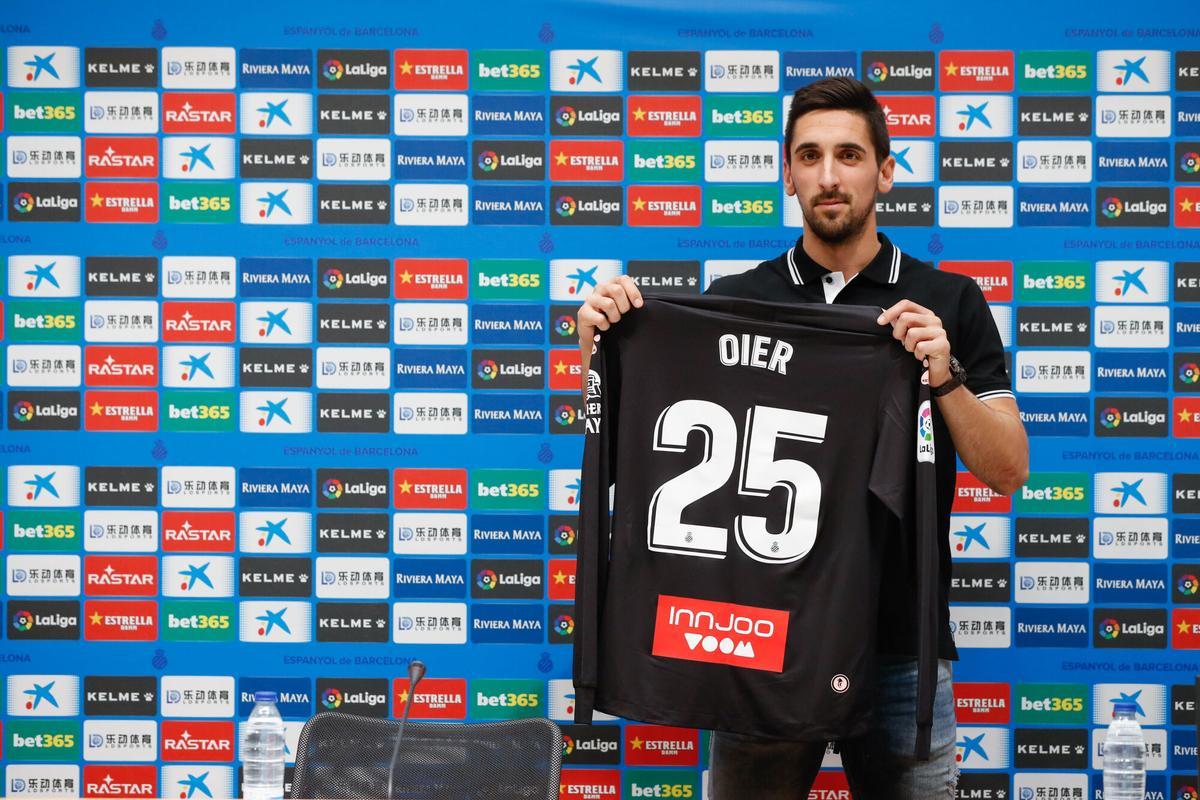 Oier Olazabal, en su presentación como portero del Espanyol