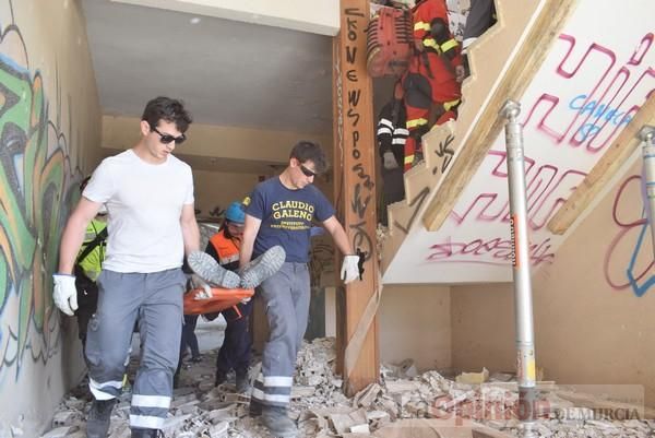 Simulacro de la UME en Alcantarilla